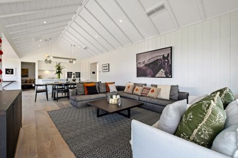 Photo of property in 56 Falconer Rise, Jacks Point, Queenstown, 9371