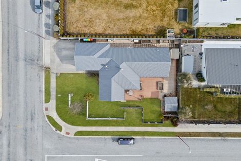 Photo of property in 16 Henderson Drive, Alexandra, 9320