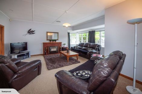 Photo of property in 10 Kipling Street, Johnsonville, Wellington, 6037