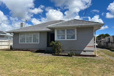 Photo of property in 6 Ashley Avenue, Mangere East, Auckland, 2024