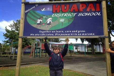 Photo of property in 34 Vinistra Road, Kumeu, 0810