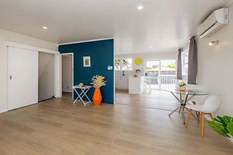 Photo of property in 8 Lympne Lane, Mangere, Auckland, 2022