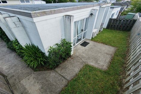 Photo of property in 1/74 La Trobe Street, Pakuranga Heights, Auckland, 2010