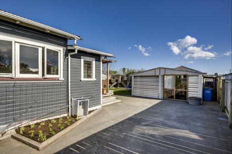 Photo of property in 1013 Heretaunga Street East, Parkvale, Hastings, 4122