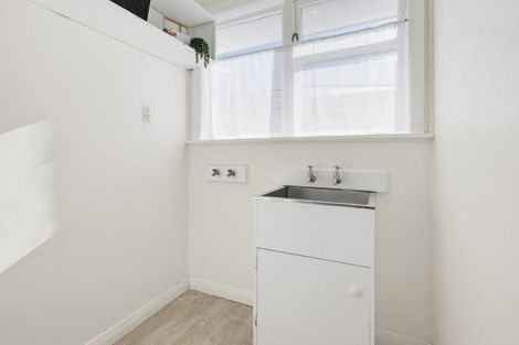 Photo of property in 26b Weka Street, Miramar, Wellington, 6022