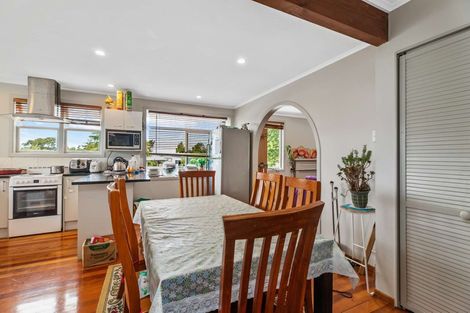 Photo of property in 291 Swanson Road, Ranui, Auckland, 0612