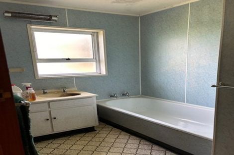 Photo of property in 619 Frankley Road, Hurworth, New Plymouth, 4371