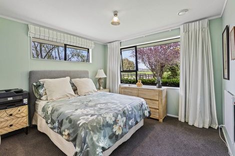 Photo of property in 11 Victoria Road, Westport, 7892