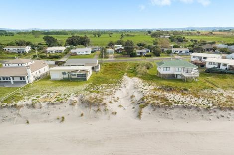 Photo of property in 425 Pukehina Parade, Pukehina, Te Puke, 3189