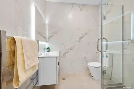 Photo of property in 3/31 Hill Crescent, New Lynn, Auckland, 0600