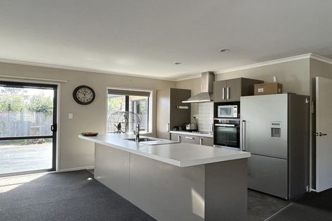 Photo of property in 126b Matatua Road, Raumati Beach, Paraparaumu, 5032