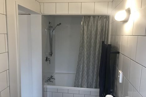 Photo of property in 69 Lipscombe Crescent, Havelock North, 4130