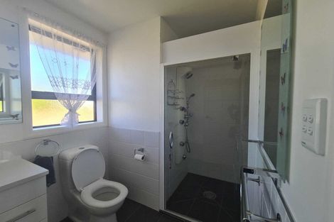 Photo of property in 6 Azalea Close, Templeton, Christchurch, 8042