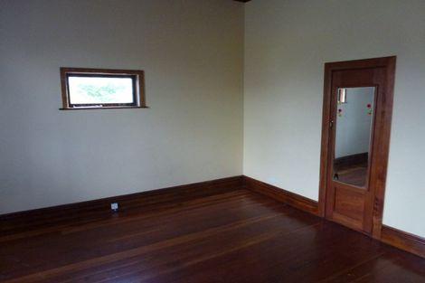 Photo of property in 503 Featherston Street, Roslyn, Palmerston North, 4414