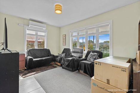 Photo of property in 74 Budge Street, Riversdale, Blenheim, 7201