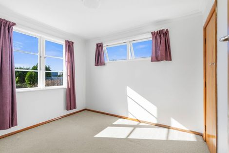 Photo of property in 27 Bledisloe Street, Levin, 5510