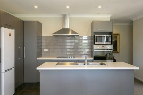 Photo of property in 10 Loloma Way, Wharewaka, Taupo, 3330