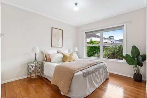 Photo of property in 2/34 Pupuke Road, Takapuna, Auckland, 0622