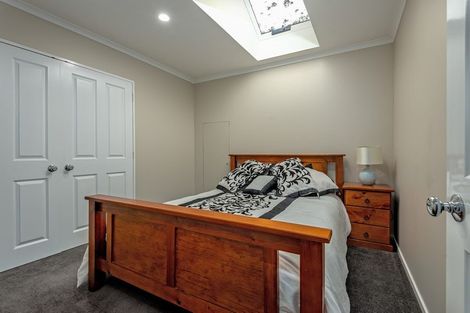 Photo of property in 402 Turitea Road, Turitea, Palmerston North, 4472