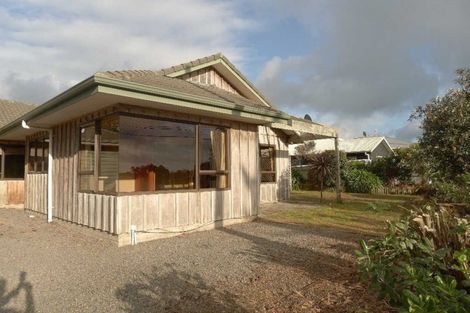 Photo of property in 20 Ngaio Road, Raumati Beach, Paraparaumu, 5032