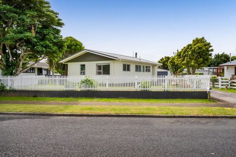 Photo of property in 17 Penrod Drive, Bell Block, New Plymouth, 4312