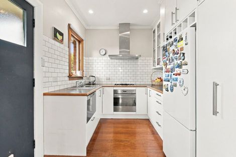 Photo of property in 55 English Avenue, Mornington, Dunedin, 9011