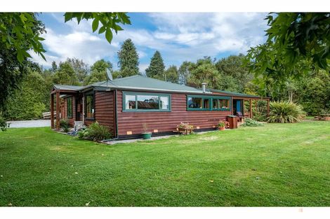 Photo of property in 33 Burdon Road, Woodbury, Geraldine, 7991