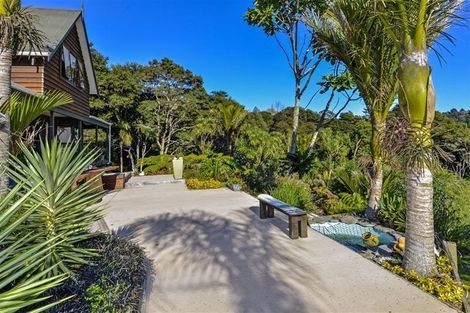 Photo of property in 287 Glenvar Road, Long Bay, Auckland, 0630