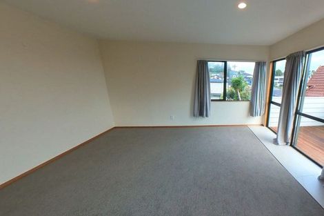 Photo of property in 6/96 William Bayes Place, Red Beach, 0932