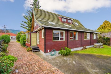 Photo of property in 3 Alexander Street, Waikanae, 5036