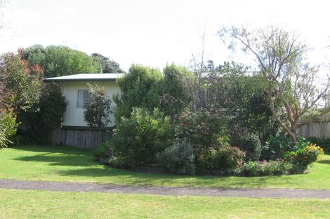 Photo of property in 10 Pitkethley Circle, Pauanui, Hikuai, 3579