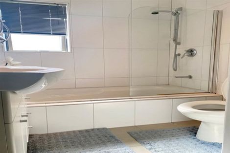 Photo of property in 71a Rosier Road, Glen Eden, Auckland, 0602