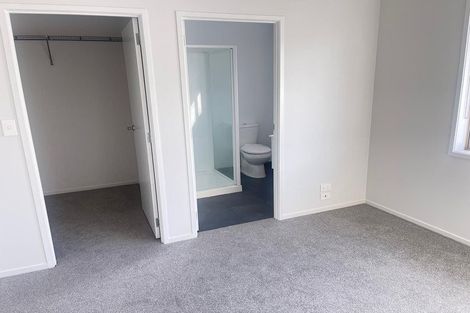 Photo of property in 32 Akeake Lane, Manurewa, Auckland, 2102