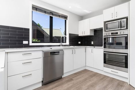 Photo of property in 9 Oaktree Lane, Bishopdale, Christchurch, 8053