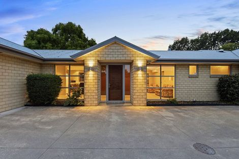 Photo of property in 36a Woodbury Street, Avonhead, Christchurch, 8042