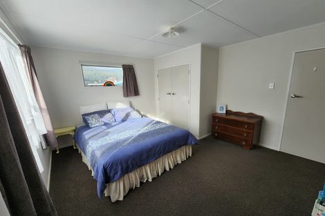 Photo of property in 303 Wellington Road, Wainuiomata, Lower Hutt, 5014