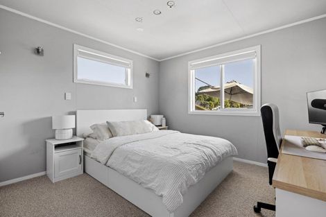 Photo of property in 43 Sutherland Road, Brookfield, Tauranga, 3110