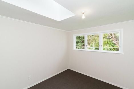 Photo of property in 2/5 Hinemoa Street, Waiwhetu, Lower Hutt, 5010