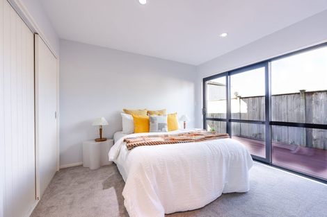 Photo of property in 7a Fairdene Avenue, Henderson, Auckland, 0610