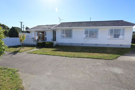 Photo of property in 17 Riwai Street, Templeton, Christchurch, 8042