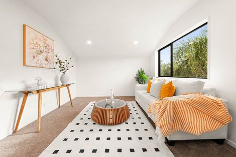 Photo of property in 1/69 Andrew Road, Howick, Auckland, 2010