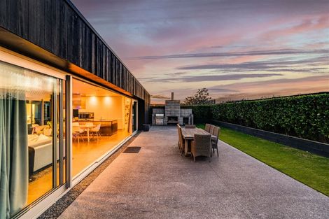 Photo of property in 41 Westpark Drive, Burnside, Christchurch, 8053