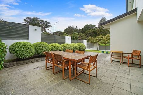 Photo of property in 2 Hawkdun Drive, Flat Bush, Auckland, 2016