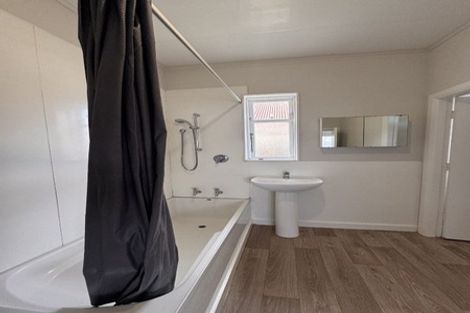 Photo of property in 26 Monorgan Road, Strathmore Park, Wellington, 6022