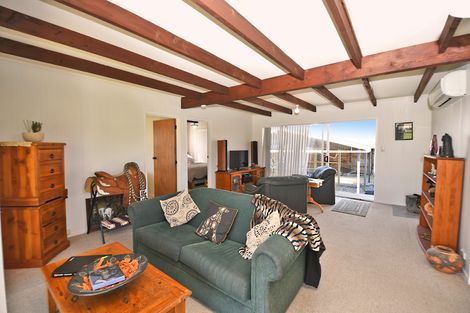 Photo of property in 533 Settlement Road, Kaiwaka, 0573