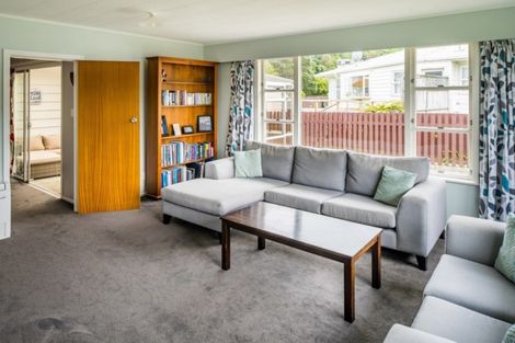 Photo of property in 12 Clematis Grove, Maungaraki, Lower Hutt, 5010