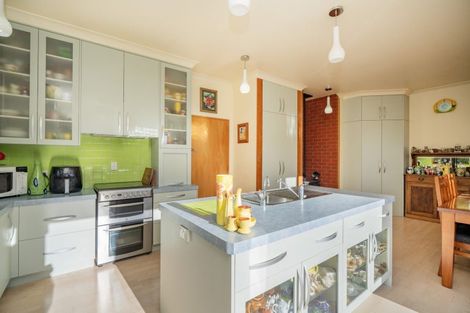 Photo of property in 52 Level Street, Dipton, 9791