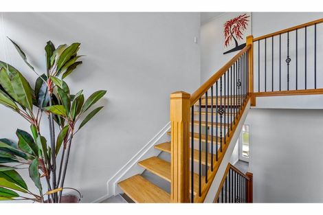 Photo of property in 81 Lynden Avenue, Hillcrest, Auckland, 0627