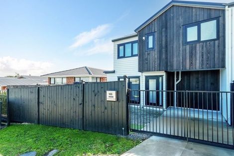 Photo of property in 148a Hutchinsons Road, Bucklands Beach, Auckland, 2014