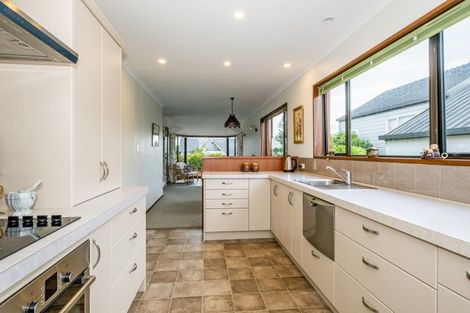 Photo of property in 2 Orbell Street, Highfield, Timaru, 7910